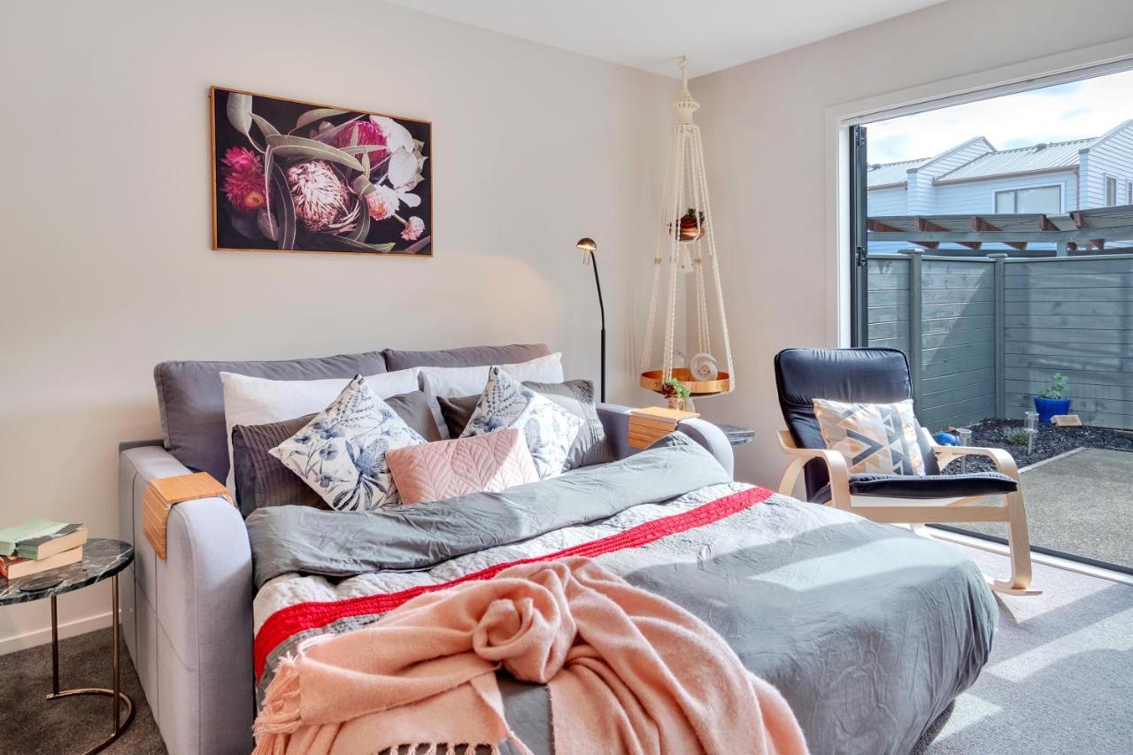 Greenwich Townhouse With Parking And Air-Con Auckland Extérieur photo