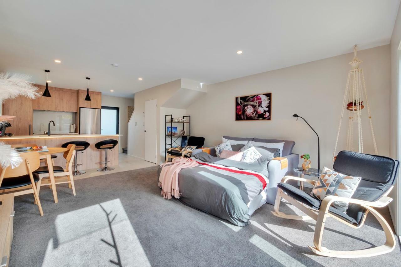 Greenwich Townhouse With Parking And Air-Con Auckland Extérieur photo